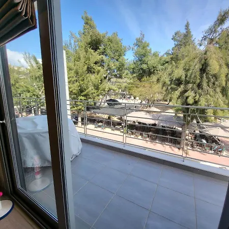 Cozy Apartment In Front Of The Park Atene Esterno foto