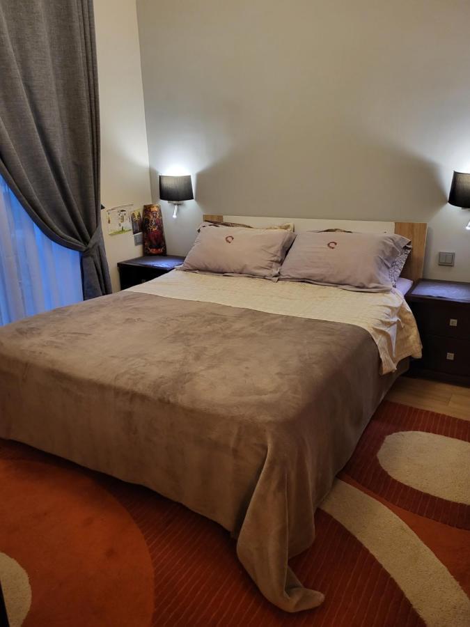 Apartment Cozy In Front Of The Park Athens